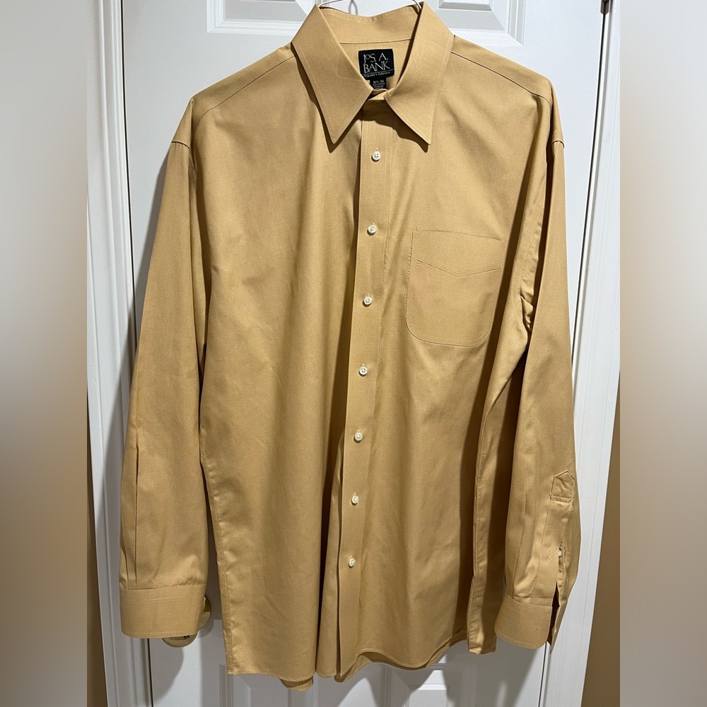 Jos. A. Bank Traveler’s Collection Dark Yellow Collard Shirt (16 1/2, 35)